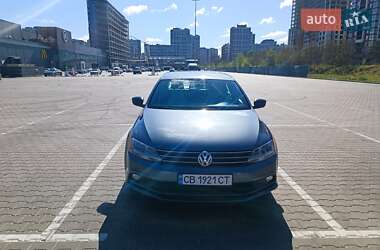 Седан Volkswagen Jetta 2014 в 