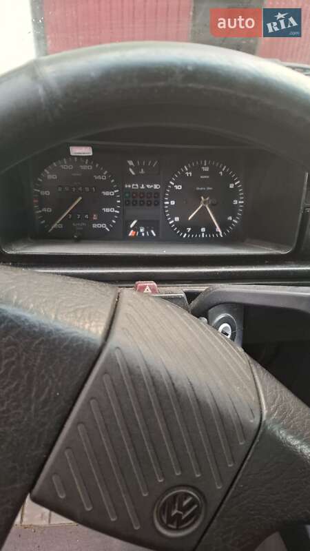 Седан Volkswagen Jetta 1990 в Івано-Франківську
