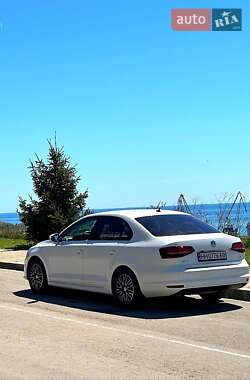 Седан Volkswagen Jetta 2016 в Подольске