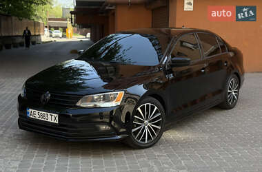 Седан Volkswagen Jetta 2014 в Днепре