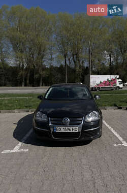 Седан Volkswagen Jetta 2010 в Хмельницком