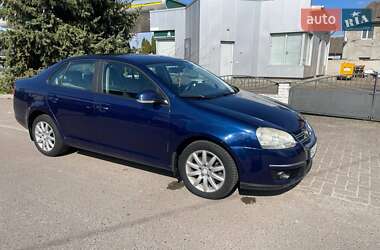 Седан Volkswagen Jetta 2008 в 