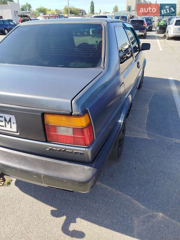 Купе Volkswagen Jetta 1990 в Кременчуге