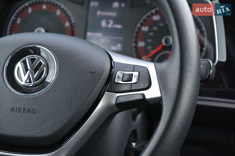 Седан Volkswagen Jetta 2018 в Киеве