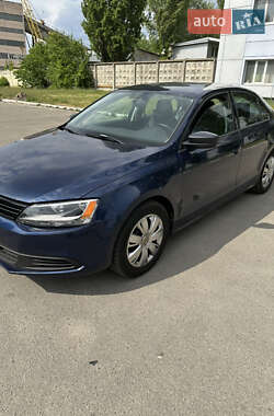 Седан Volkswagen Jetta 2012 в Киеве