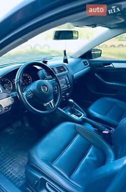 Седан Volkswagen Jetta 2014 в Полтаве