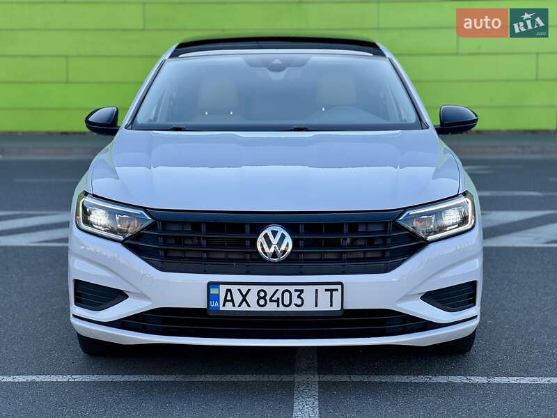 Седан Volkswagen Jetta 2018 в Києві