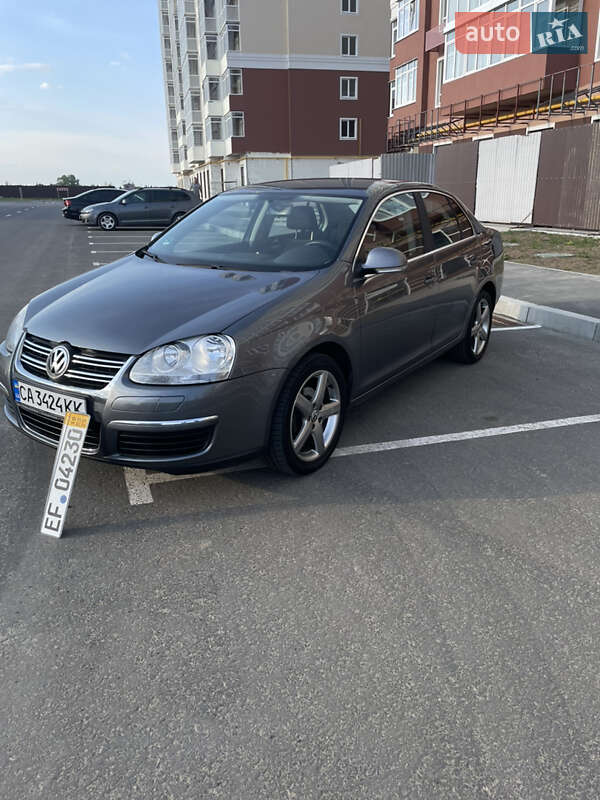 Седан Volkswagen Jetta 2007 в Умані
