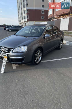 Седан Volkswagen Jetta 2007 в 