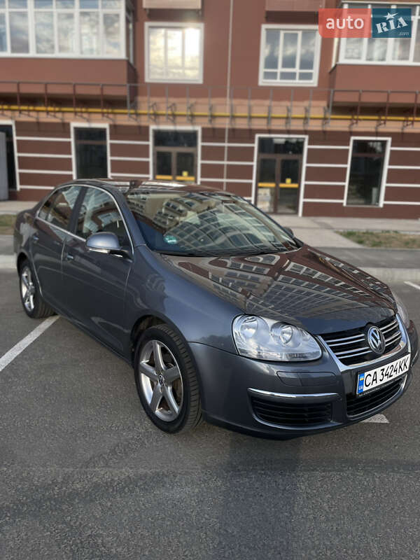 Седан Volkswagen Jetta 2007 в Умані