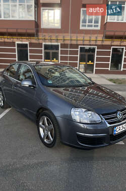 Седан Volkswagen Jetta 2007 в 