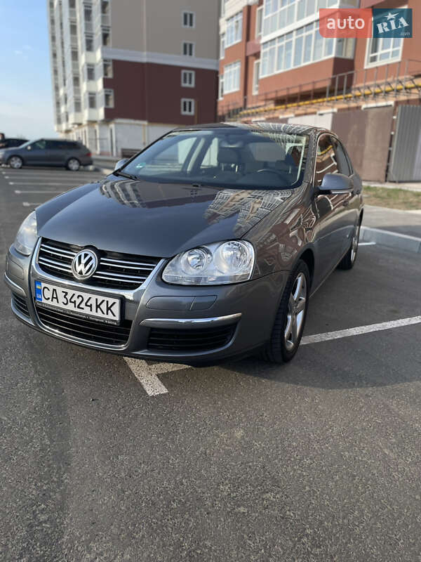 Седан Volkswagen Jetta 2007 в Умані