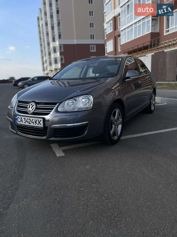 Седан Volkswagen Jetta 2007 в Умані