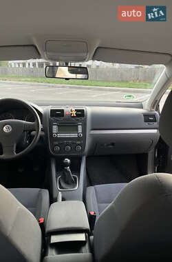 Седан Volkswagen Jetta 2007 в 