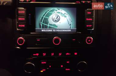 Седан Volkswagen Jetta 2012 в 