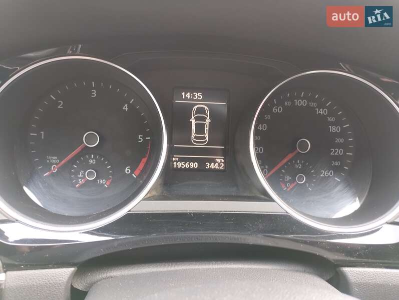 Седан Volkswagen Jetta 2016 в Запоріжжі