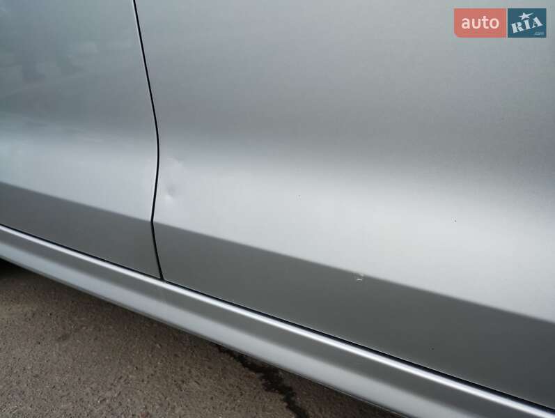 Седан Volkswagen Jetta 2016 в Запоріжжі