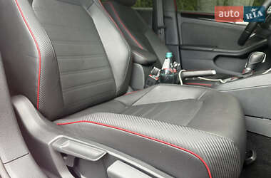 Седан Volkswagen Jetta 2014 в 