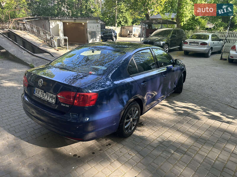 Седан Volkswagen Jetta 2011 в Одесі
