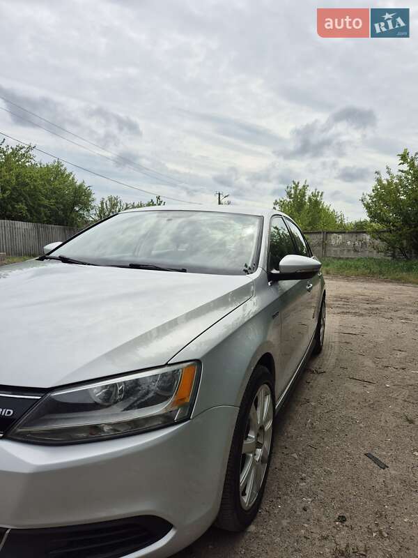 Седан Volkswagen Jetta 2012 в Харькове