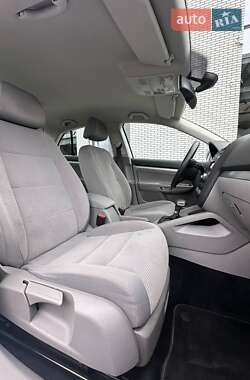 Седан Volkswagen Jetta 2009 в 