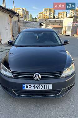 Седан Volkswagen Jetta 2013 в Києві