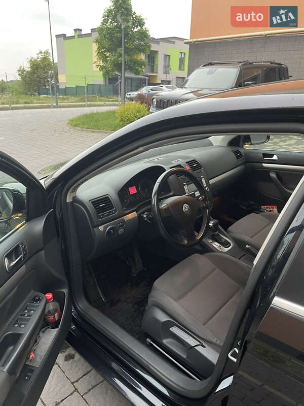 Седан Volkswagen Jetta 2007 в Ивано-Франковске