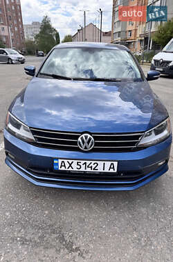 Седан Volkswagen Jetta 2015 в Харькове