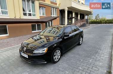 Седан Volkswagen Jetta 2016 в Киеве