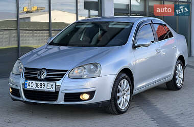 Седан Volkswagen Jetta 2007 в Мукачево