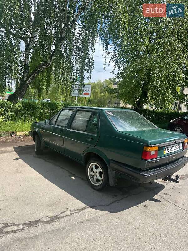 Седан Volkswagen Jetta 1988 в Калуші