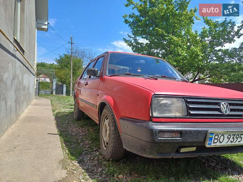 Седан Volkswagen Jetta 1991 в Монастыриске