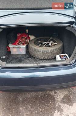 Седан Volkswagen Jetta 2006 в 