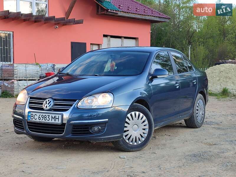 Седан Volkswagen Jetta 2008 в Сколе