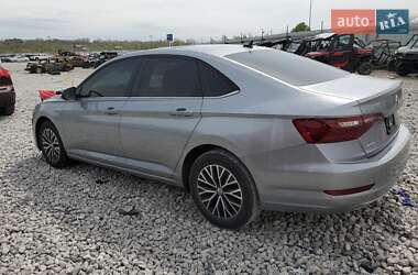 Седан Volkswagen Jetta 2020 в 