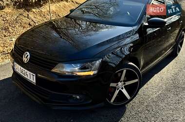Седан Volkswagen Jetta 2012 в Долине