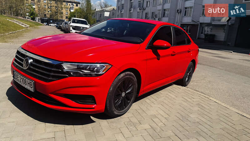 Седан Volkswagen Jetta 2019 в Николаеве