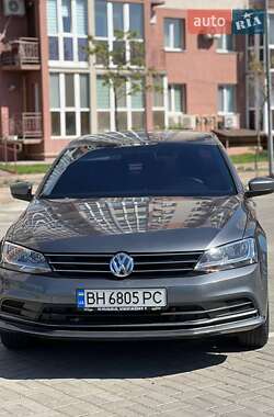 Седан Volkswagen Jetta 2017 в Миколаєві