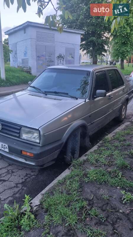 Седан Volkswagen Jetta 1990 в Нововолинську