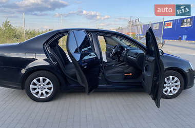 Седан Volkswagen Jetta 2006 в 