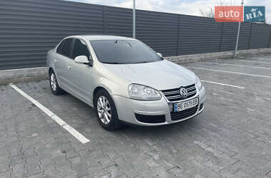 Седан Volkswagen Jetta 2010 в Николаеве