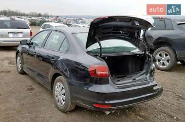 Седан Volkswagen Jetta 2016 в 