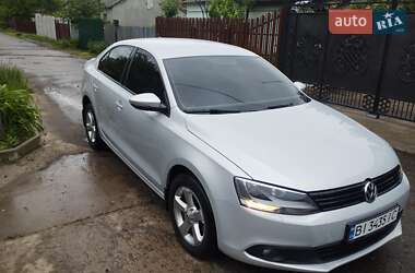 Седан Volkswagen Jetta 2012 в Полтаве