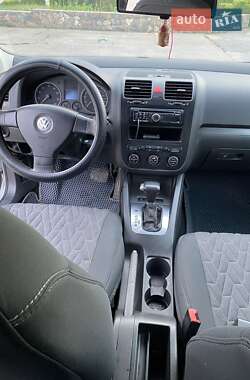Седан Volkswagen Jetta 2006 в 