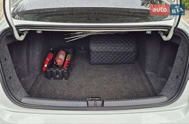 Седан Volkswagen Jetta 2016 в 