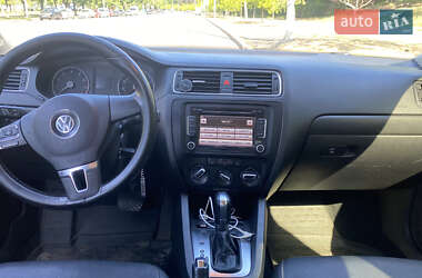 Седан Volkswagen Jetta 2012 в Киеве