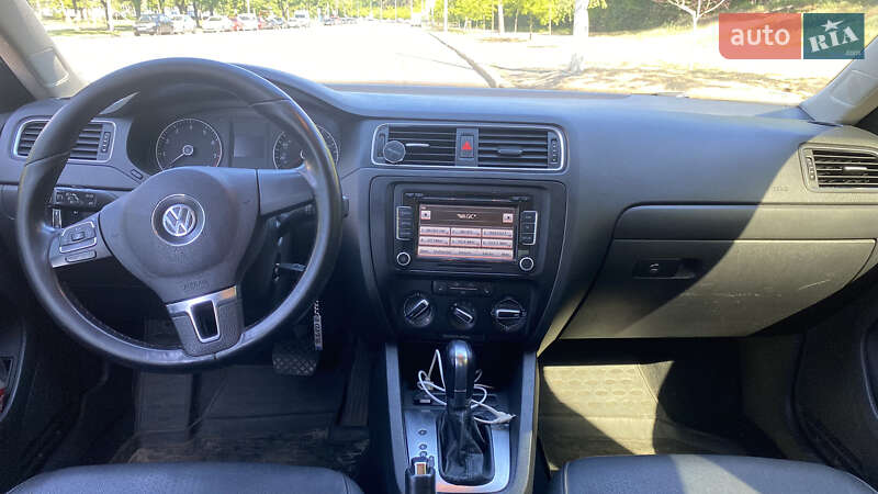 Volkswagen Jetta 2012