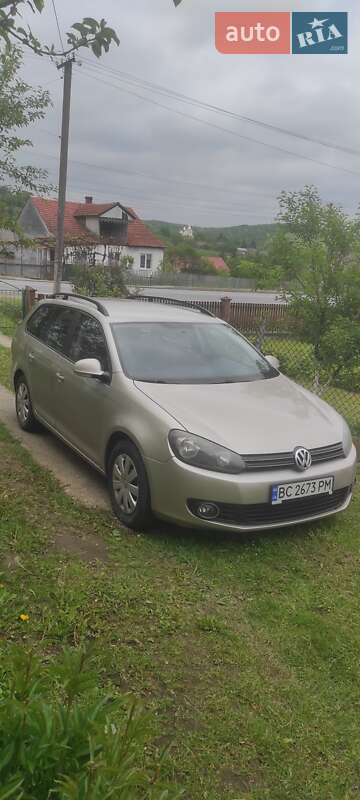Универсал Volkswagen Jetta 2013 в Львове