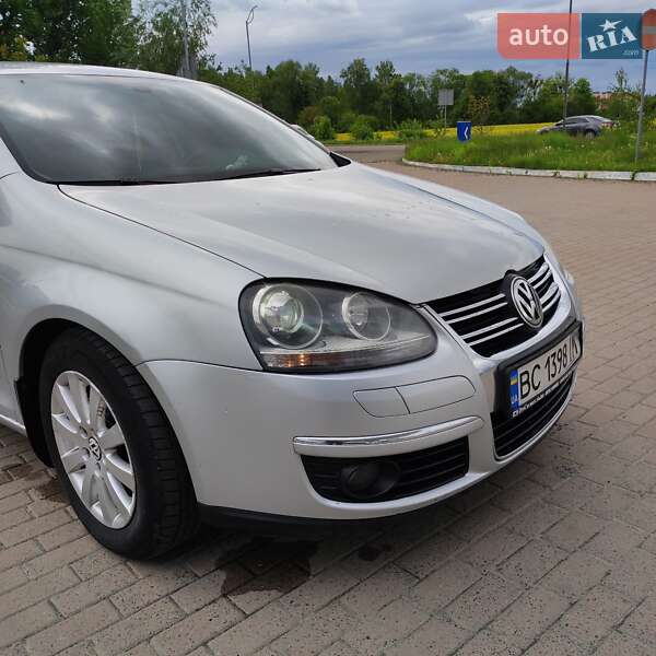 Седан Volkswagen Jetta 2007 в Стрые