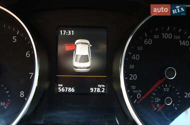 Седан Volkswagen Jetta 2016 в 